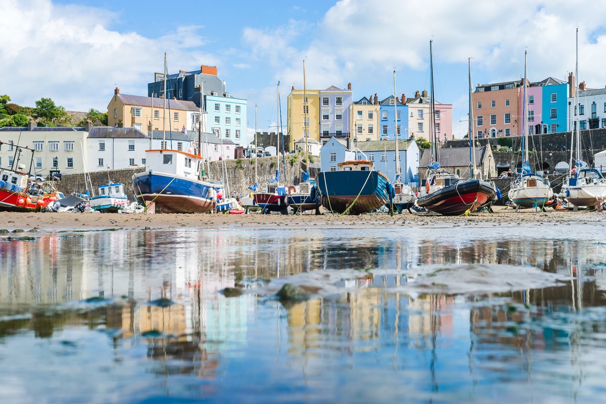 Tenby Harbour Beach in Pembrokeshire | Beaches in Pembrokeshire